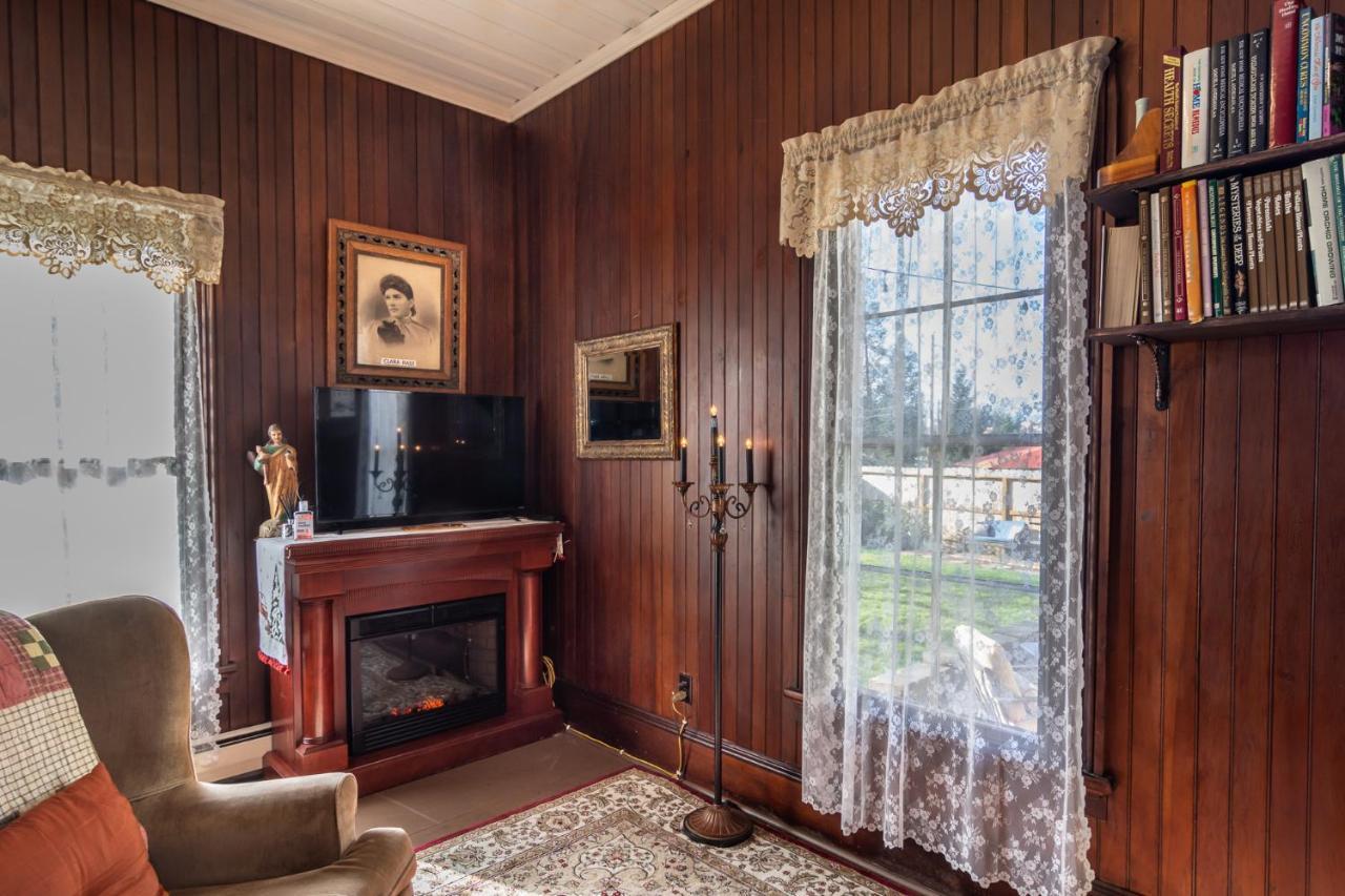 Hotel Historical John Rast House Circa 1875 Roseburg Esterno foto