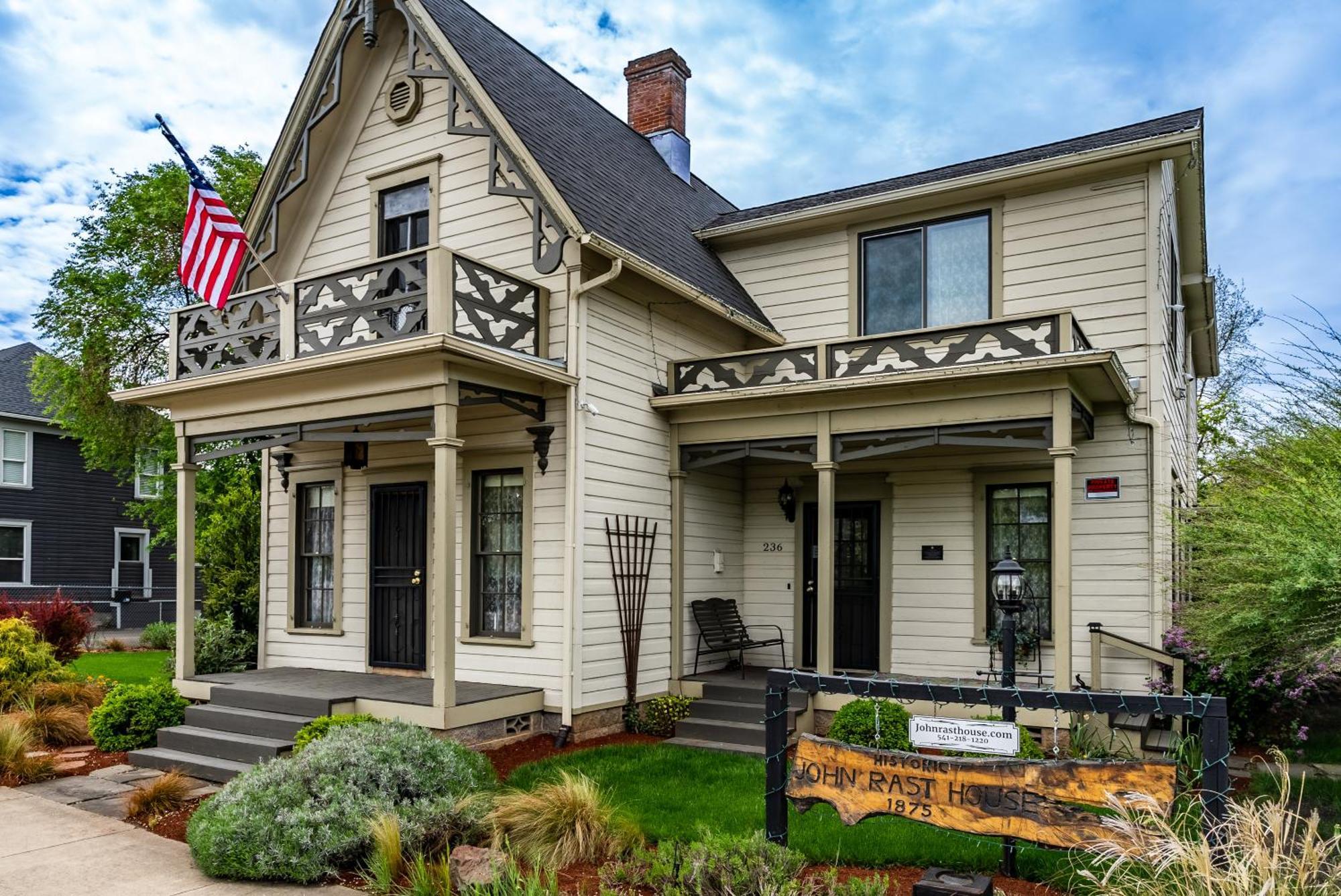 Hotel Historical John Rast House Circa 1875 Roseburg Esterno foto